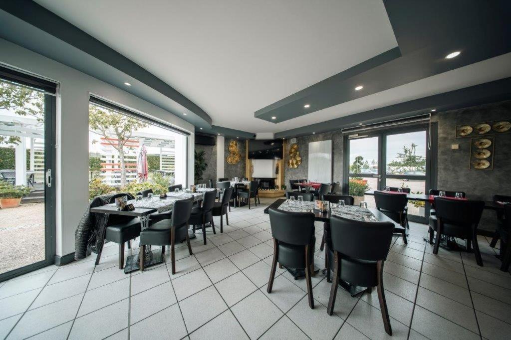 Brit Hotel La Bonne Etape إفرو المظهر الخارجي الصورة